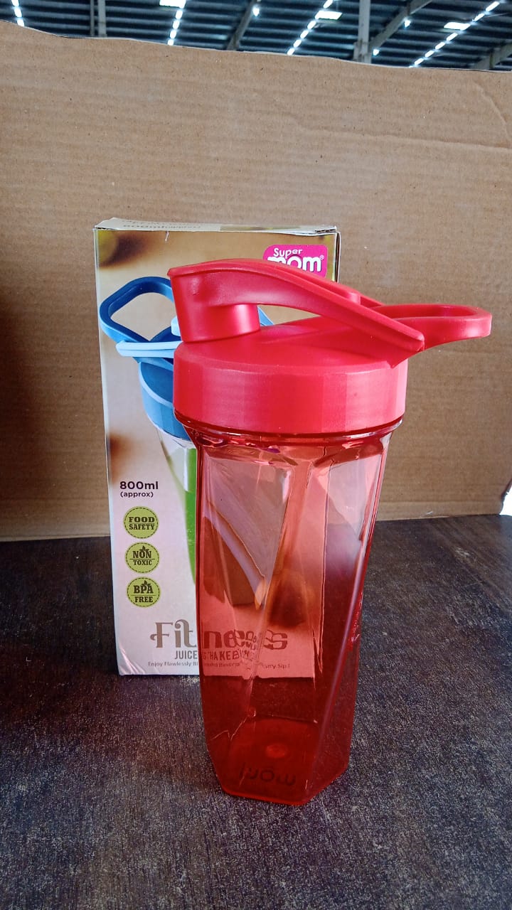 Supermom Manual Stirring Fitness Shaker Bottle with Hand Crank Approx 800 ML (1 Pc) Supermom Manual Stirring Fitness Shaker Bottle with Hand Crank Approx 800 ML (1 Pc)